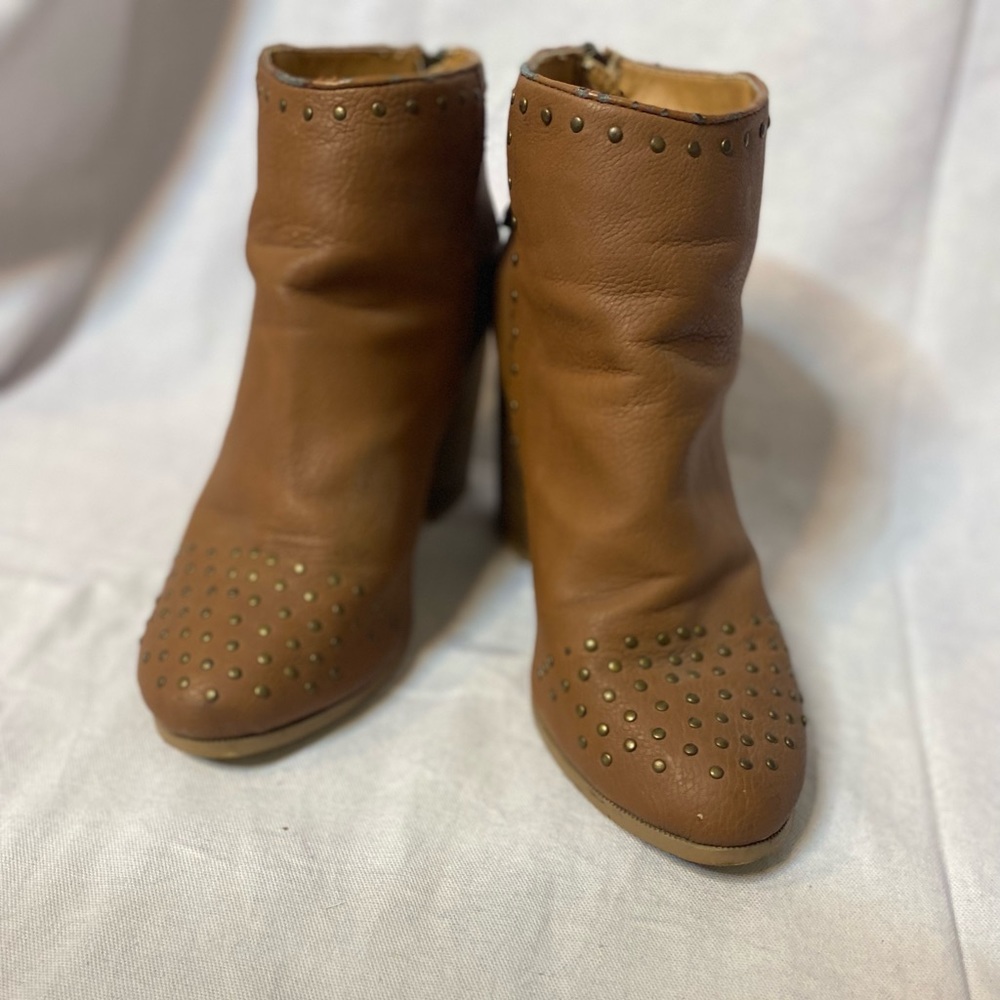 Summer boots